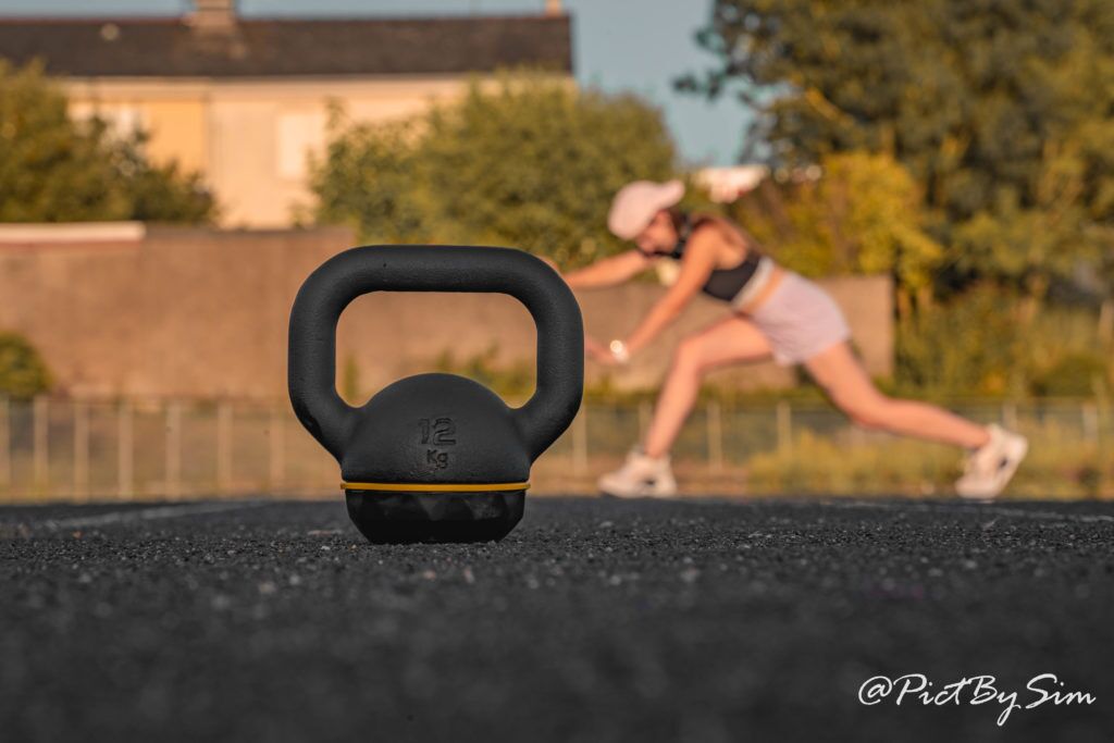 Fanny75 Altère sur un terrain de sport