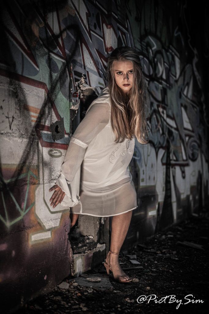 Melina-33 Mélina en Urbex