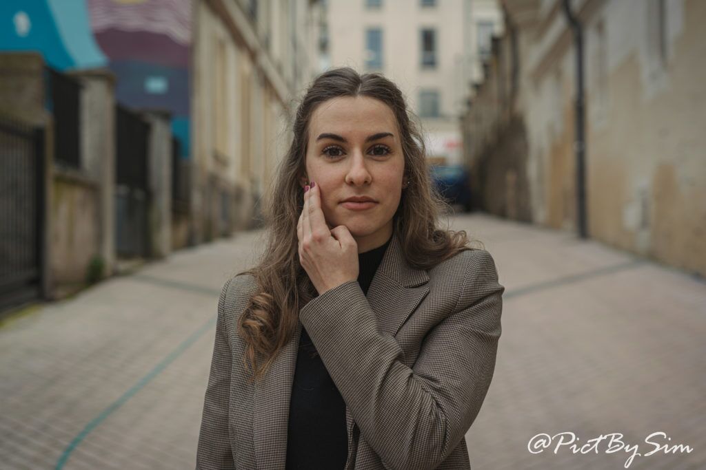 Diane-8 Pose portrait Angers